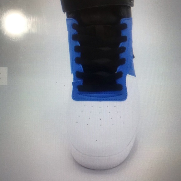 Shose - Picture 5 of 6